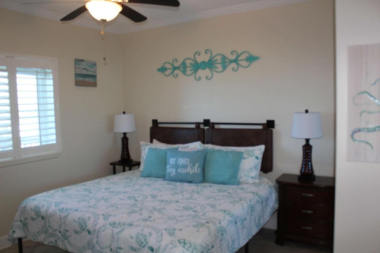 גולף שורז Sanibel 505 By Albvr - Beautiful Condo With Amazing Views, Outdoor Pool, Fitness Room, And Sauna מראה חיצוני תמונה