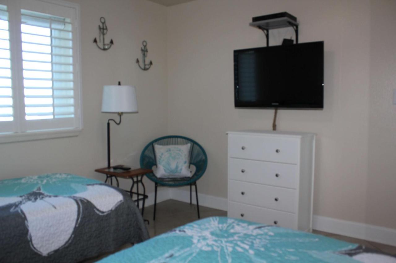 גולף שורז Sanibel 505 By Albvr - Beautiful Condo With Amazing Views, Outdoor Pool, Fitness Room, And Sauna מראה חיצוני תמונה